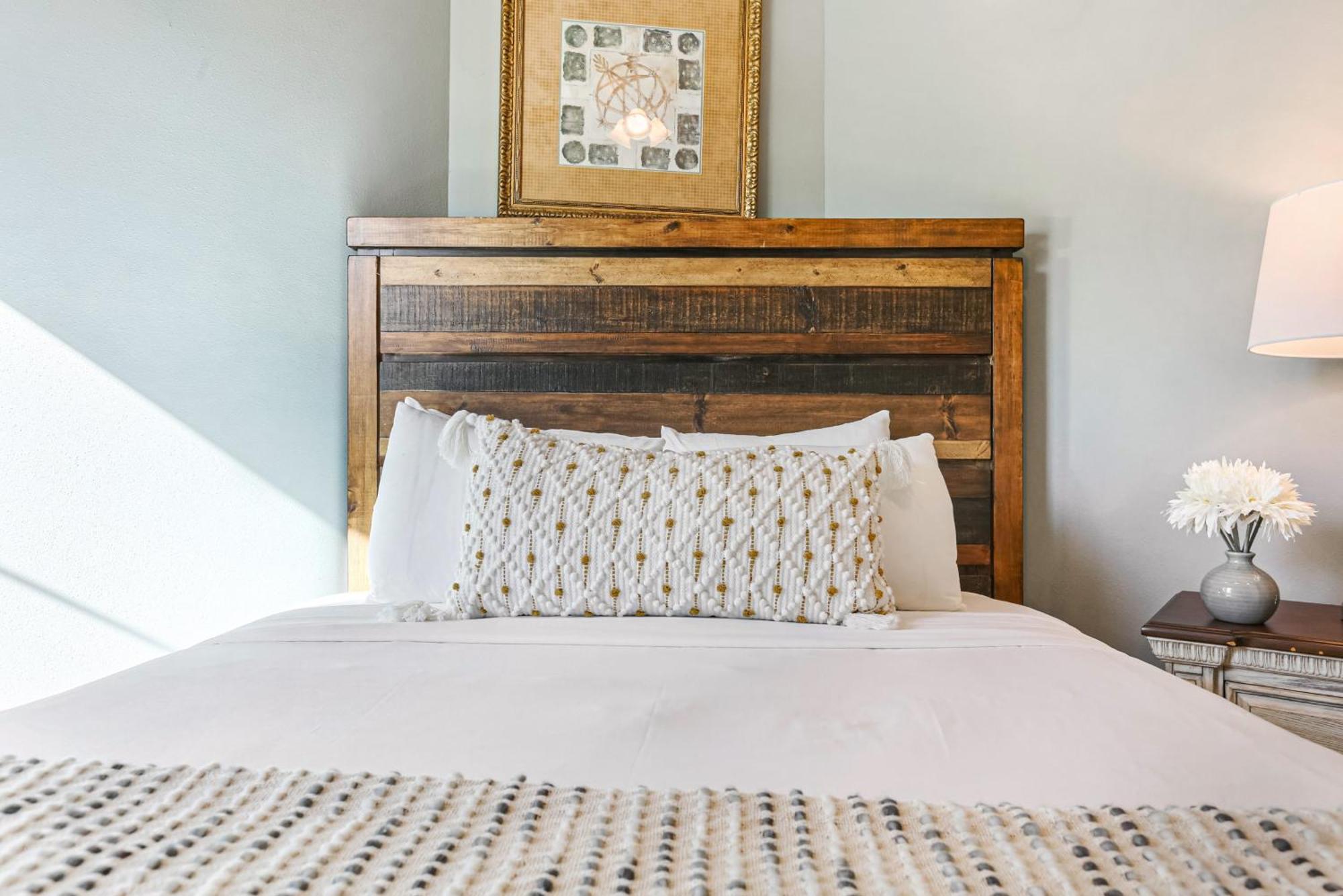 Apartment Baronne Street Spacious And Fully Furnished New Orleans